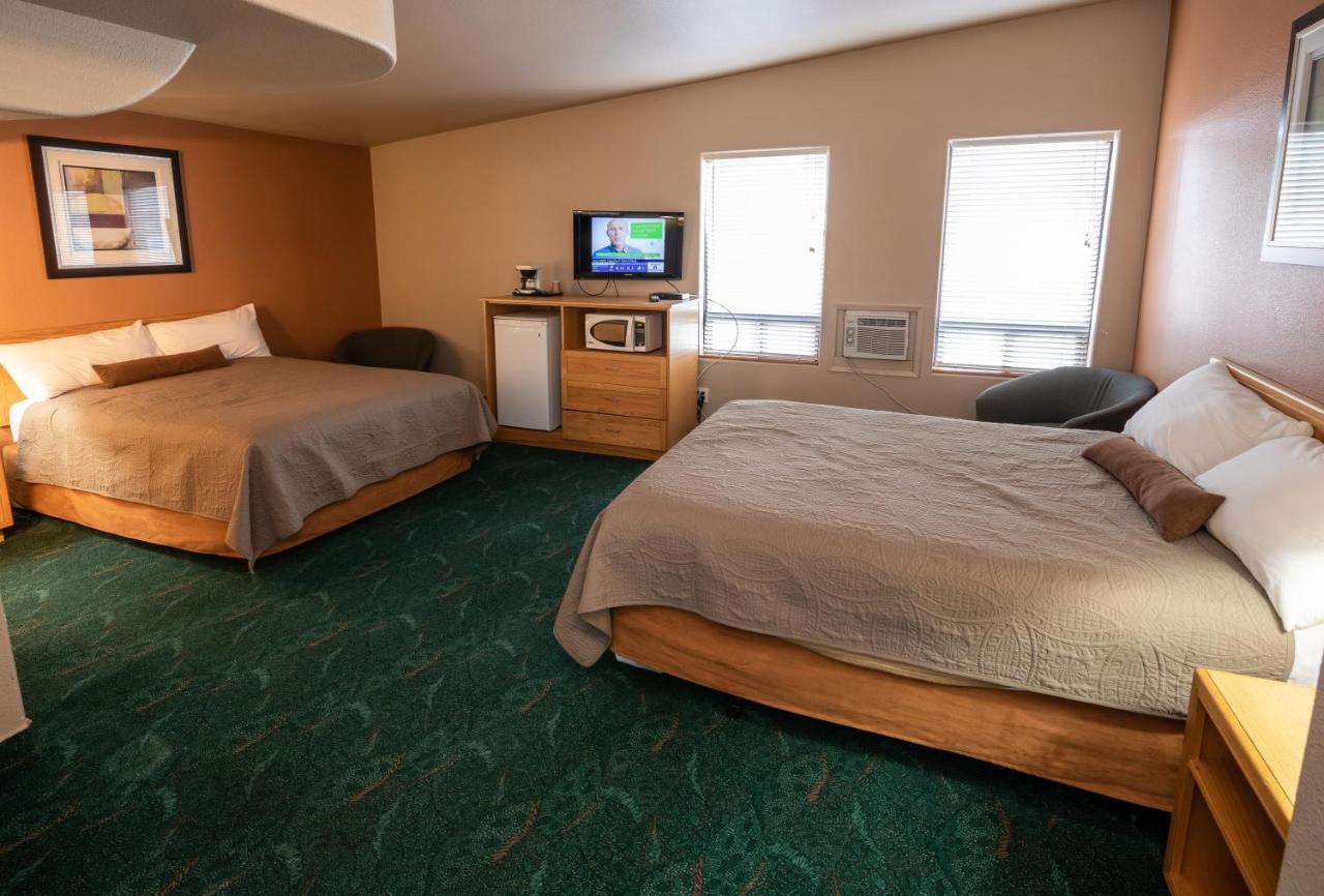 Keystone Motor Inn Brandon Buitenkant foto